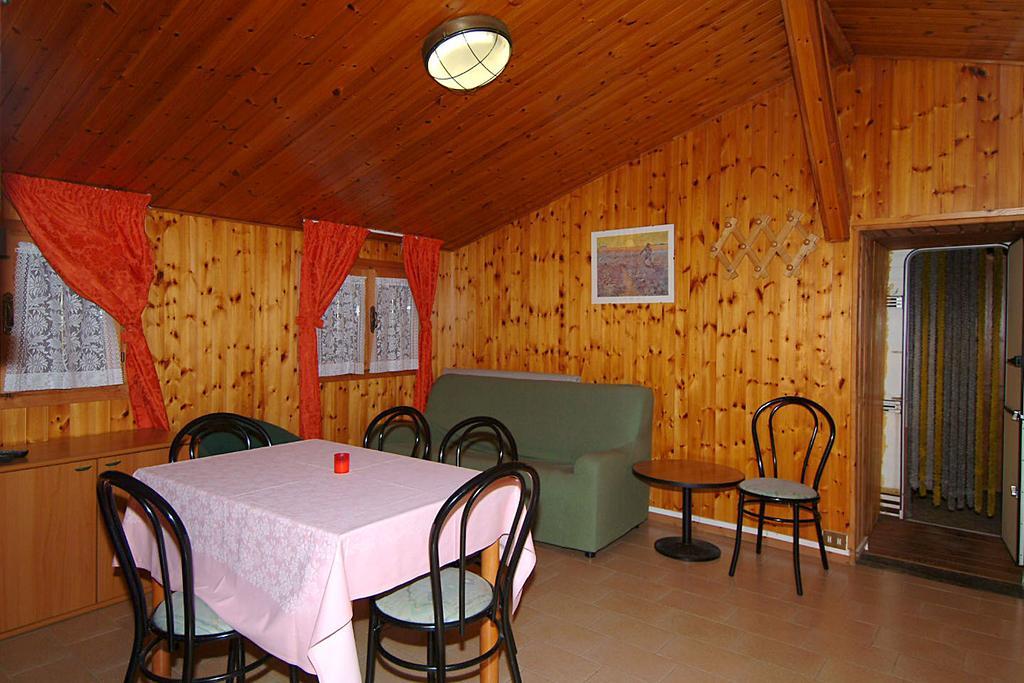 Camping Hotel Au Lac De Como Sorico Zewnętrze zdjęcie